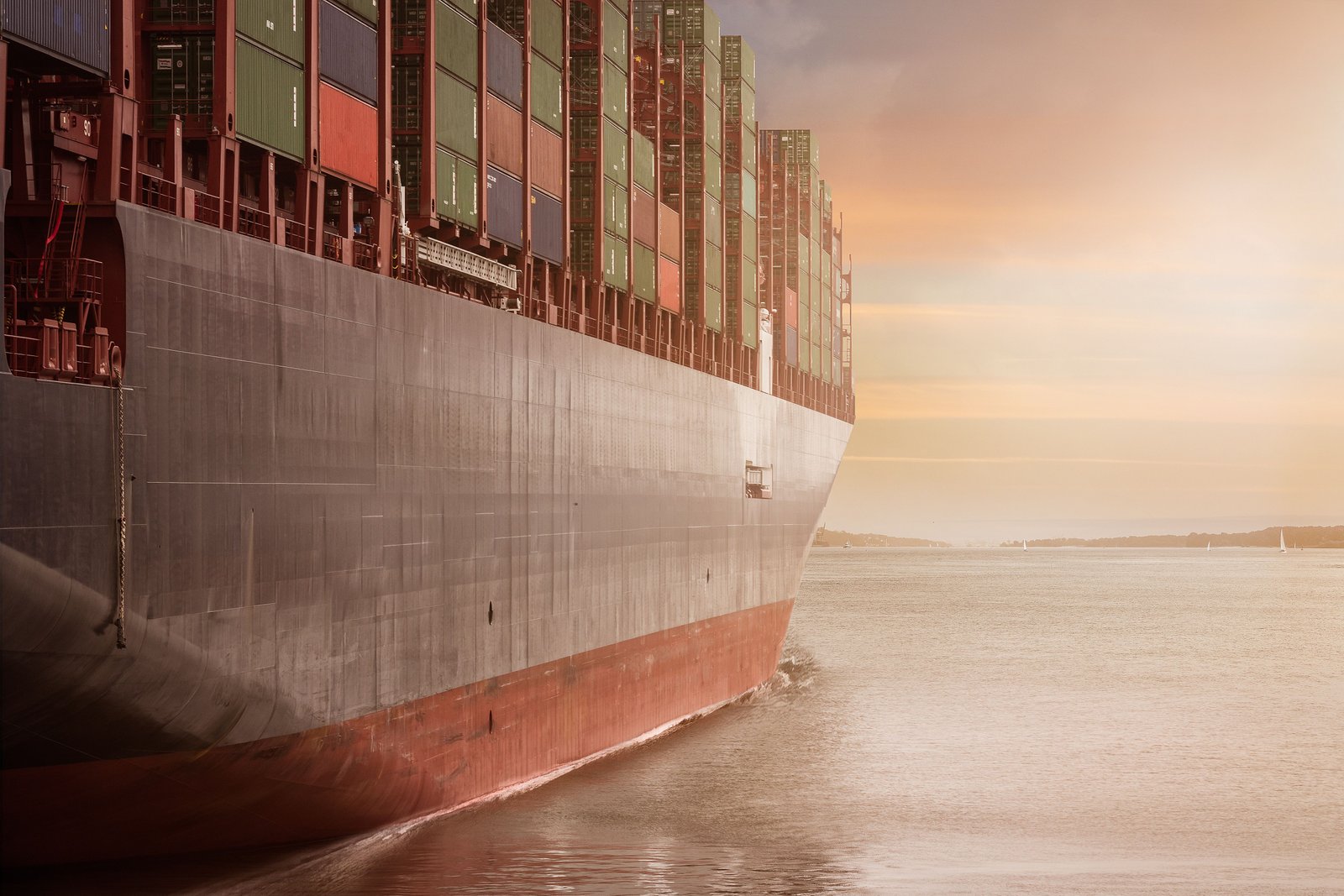Shipping & logistics