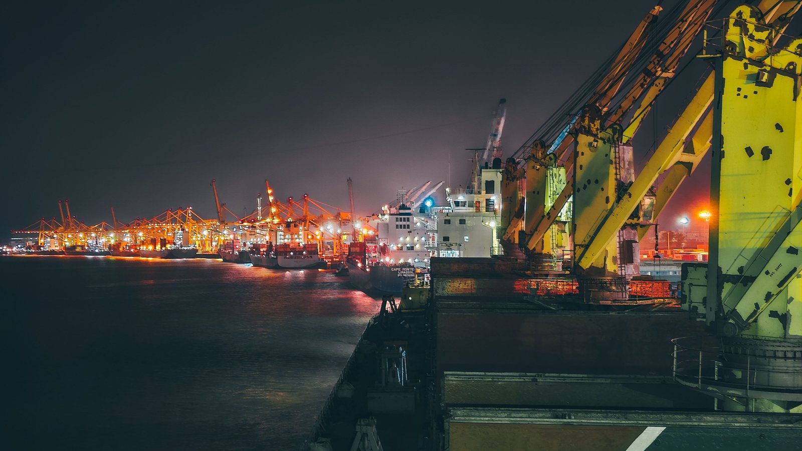 Cargo containers